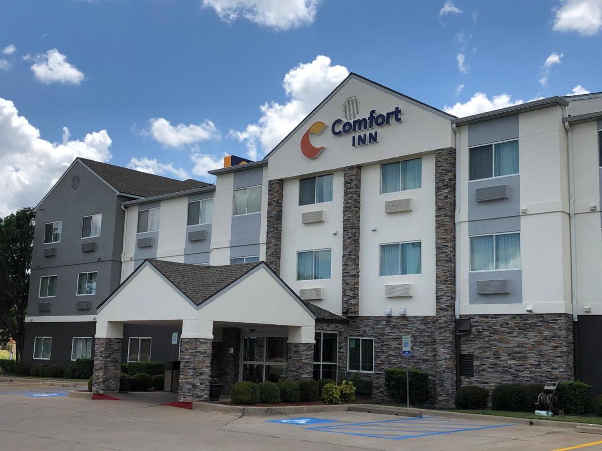 Comfort Inn Wichita Falls Near University Exterior photo